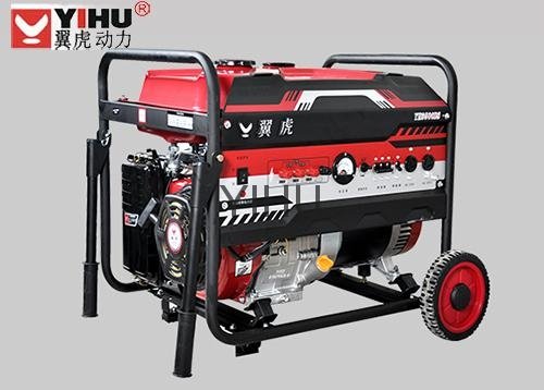 5KW Gasoline Generator With Handle And Wheel 2