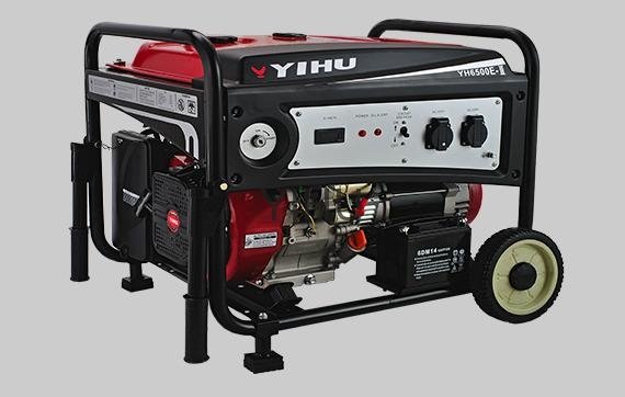 5KW Gasoline Generator With Handle And Wheel 3