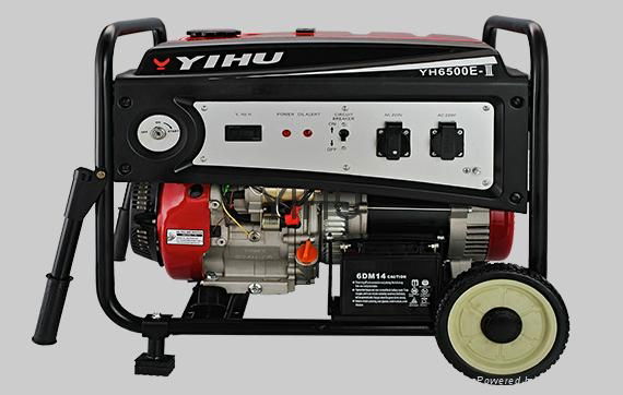 5KW Gasoline Generator With Handle And Wheel 4