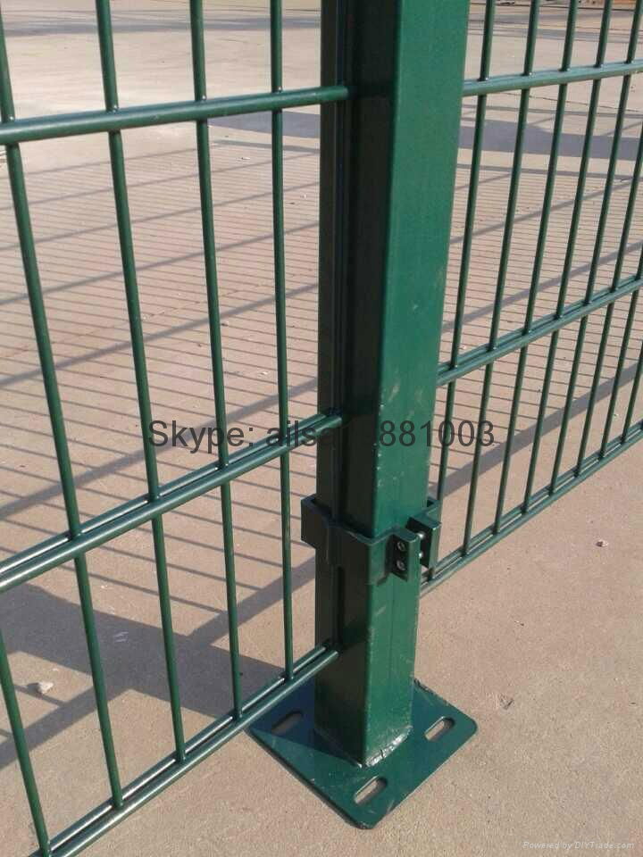 welded double wire fence 5