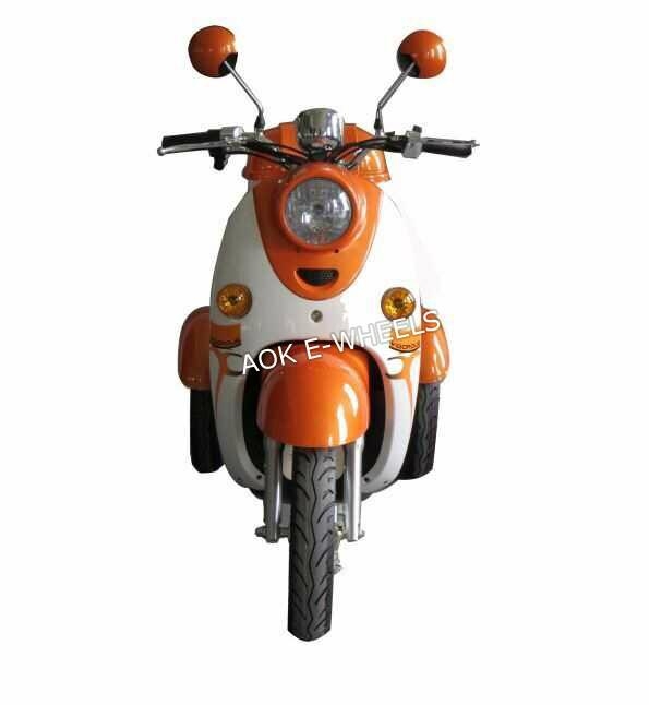2016 Disabled 3 Wheel Electric Mobility Scooter with Rear Box 3