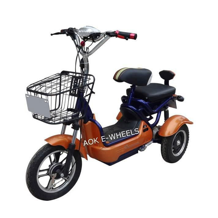 500W Motor Electric Mobility Scooter with LED Light and Basket 3