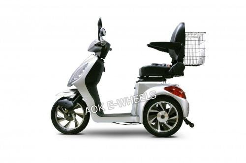 Hot Sale Disabled Electric Mobility Scooter with Deluxed Saddle 4