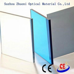 Polycarbonate solid sheet with UV-protection