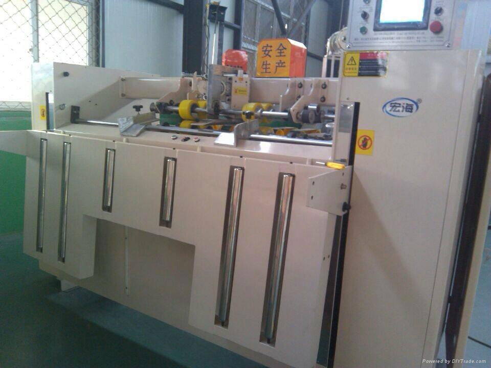 corrugated carton box stiching machine  3