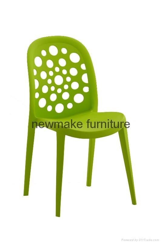 plastic  leisure moulded chairs 3