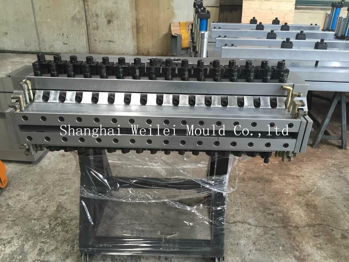 flat extrusion t die for making plastic sheet pannel 3