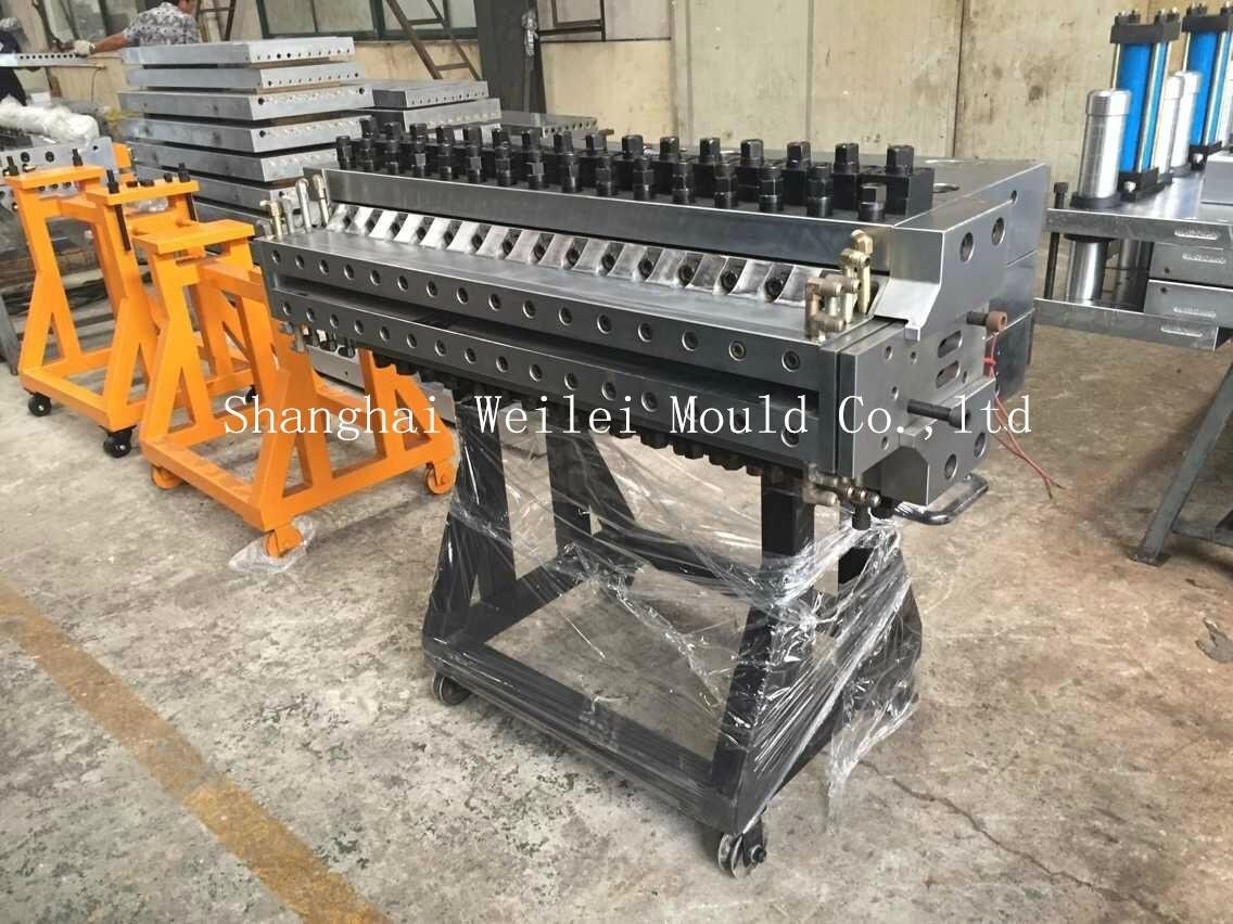 plate extrusion die,extrusion t-die mould for PVC sheet 4