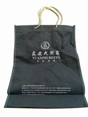 Non-woven packaging