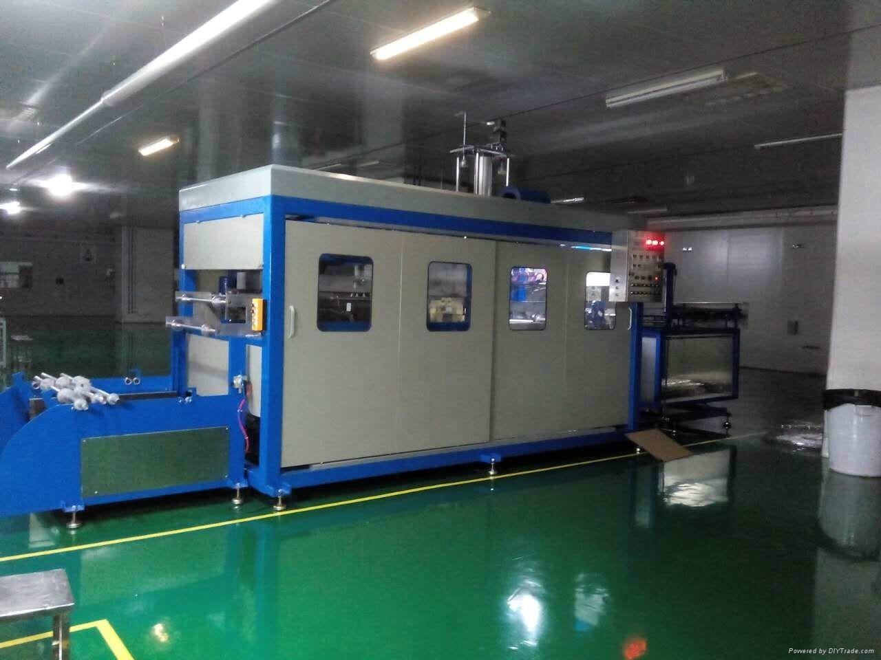 Dongguan fully automatic vacuum molding machine 5