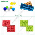 Ice cube tray 