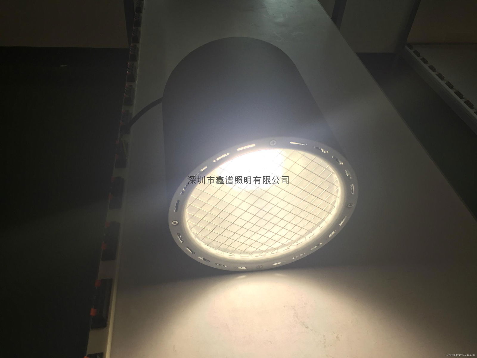 80 w / 120 w  LED  surface mounted light 5