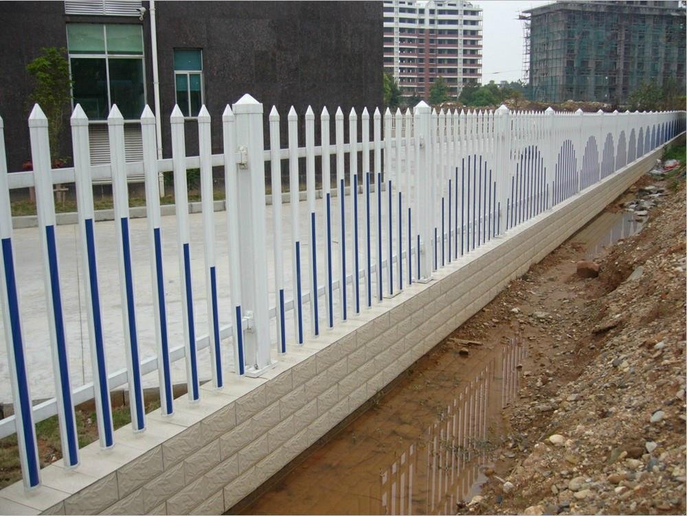 Shenzhen manufacturers selling PVC guardrail 3