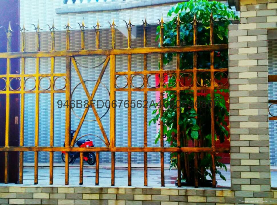 China fence manufacturers Guangdong zinc steel fence production 4