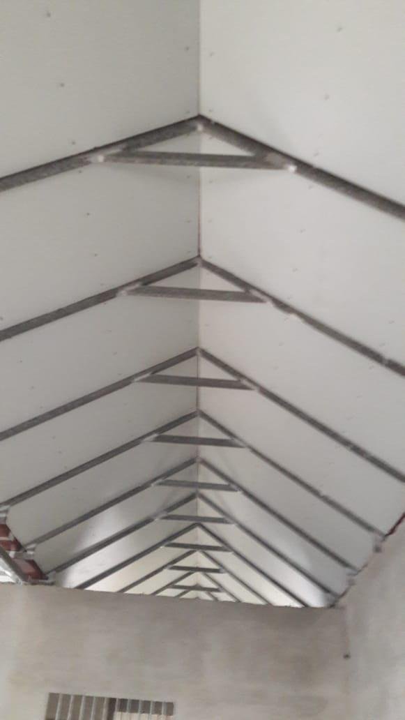 Roof insulation of steel structure factory