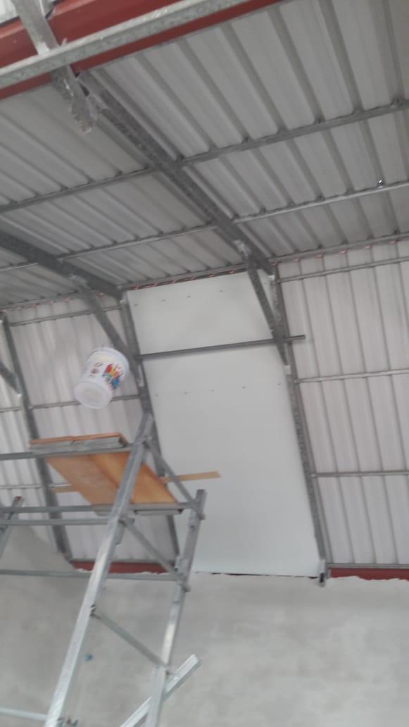 Roof insulation of steel structure factory 2