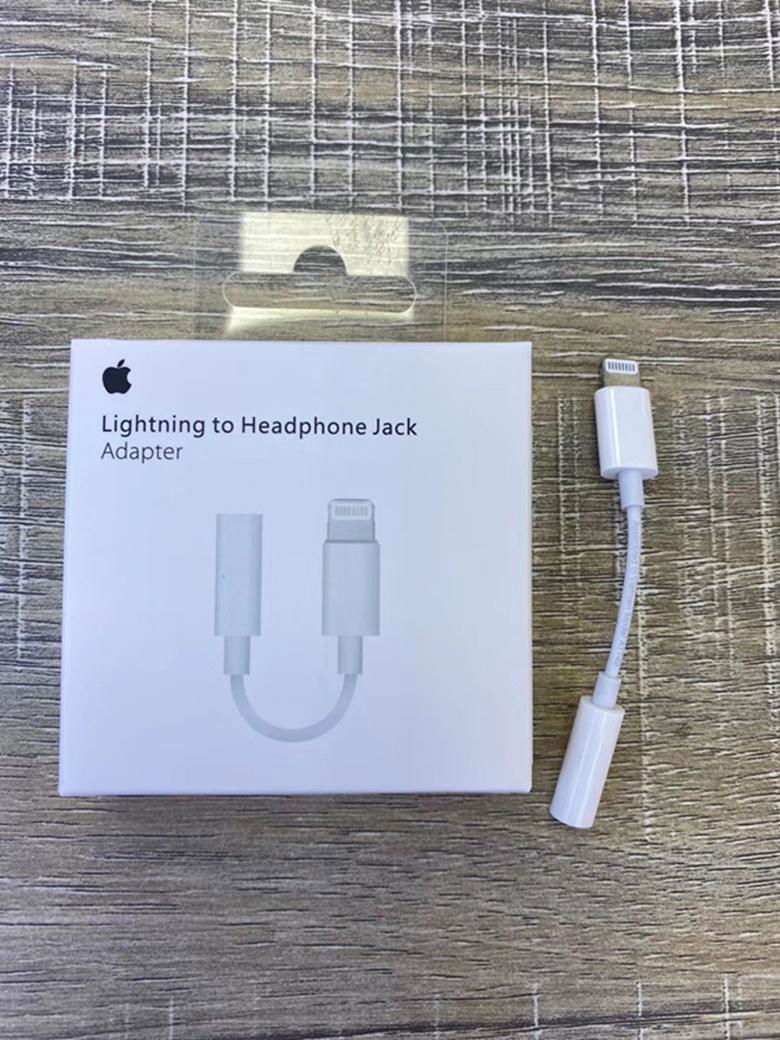 Apple Lightning 3.5mm Earphone Jack Adapter Charger Cable ORIGINAL 5