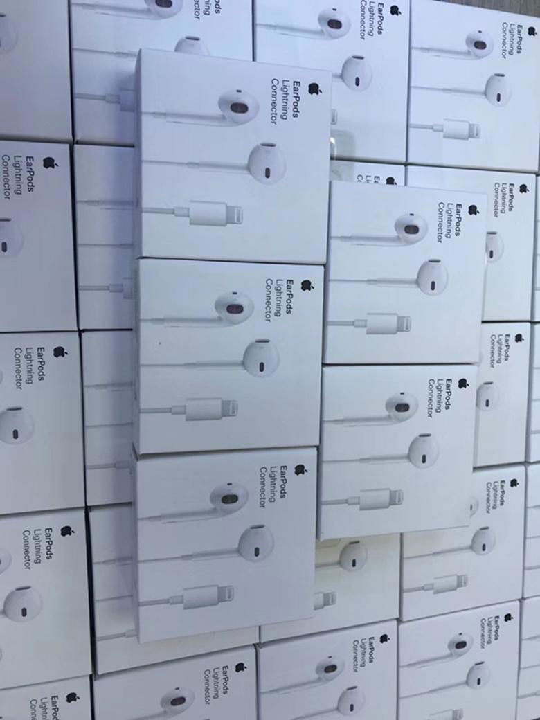 Earpods Lightning Connector ORIGINAL Apple Weird Earphone with Remote Talk 5