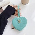 Heart Pattern Plaid Print LV Louis Vuitton Apple Airpods Pro Wallet Chain Cover