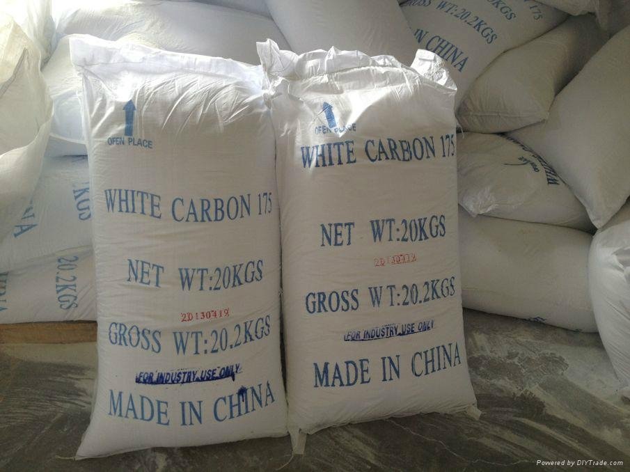 Factory price direct sale precipitated silica white carbon black 5