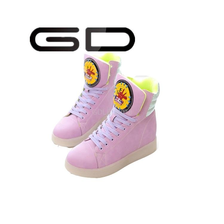 The voice brand LED shinny high top sneakers 4