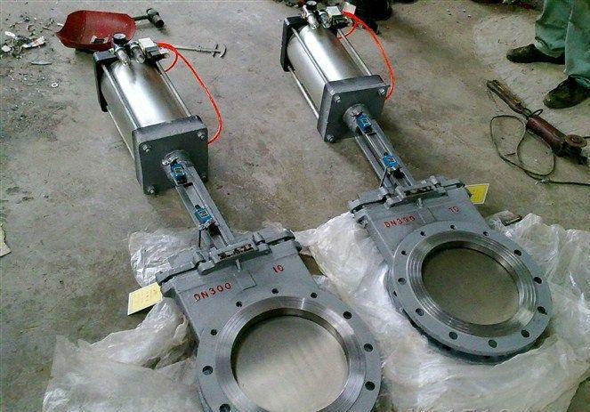 Wafer type Knife Edge Gate Valve 4