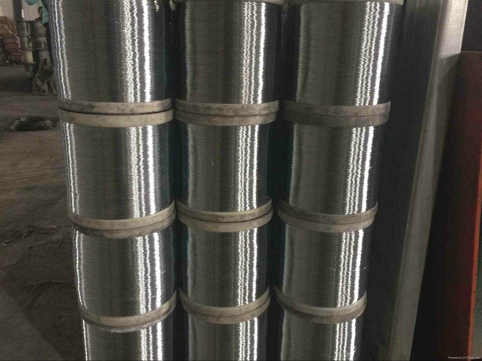 stainless steel and galvanized wire used for making scourer