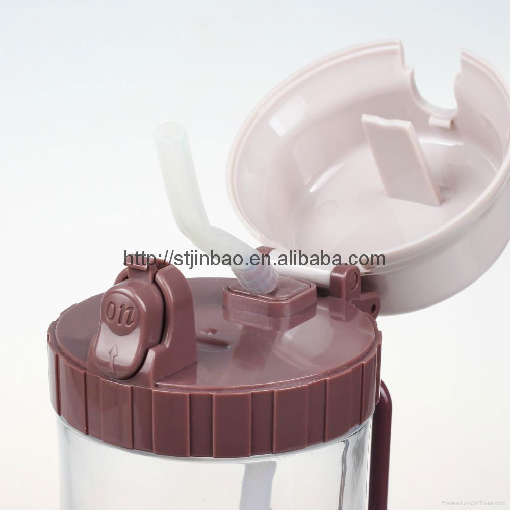 Plastic Sports Water Bottle with Tea Filter 2