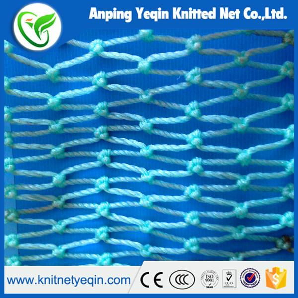 Knotted sports net  3