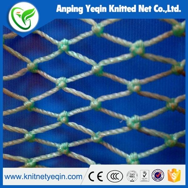Knotted sports net  4