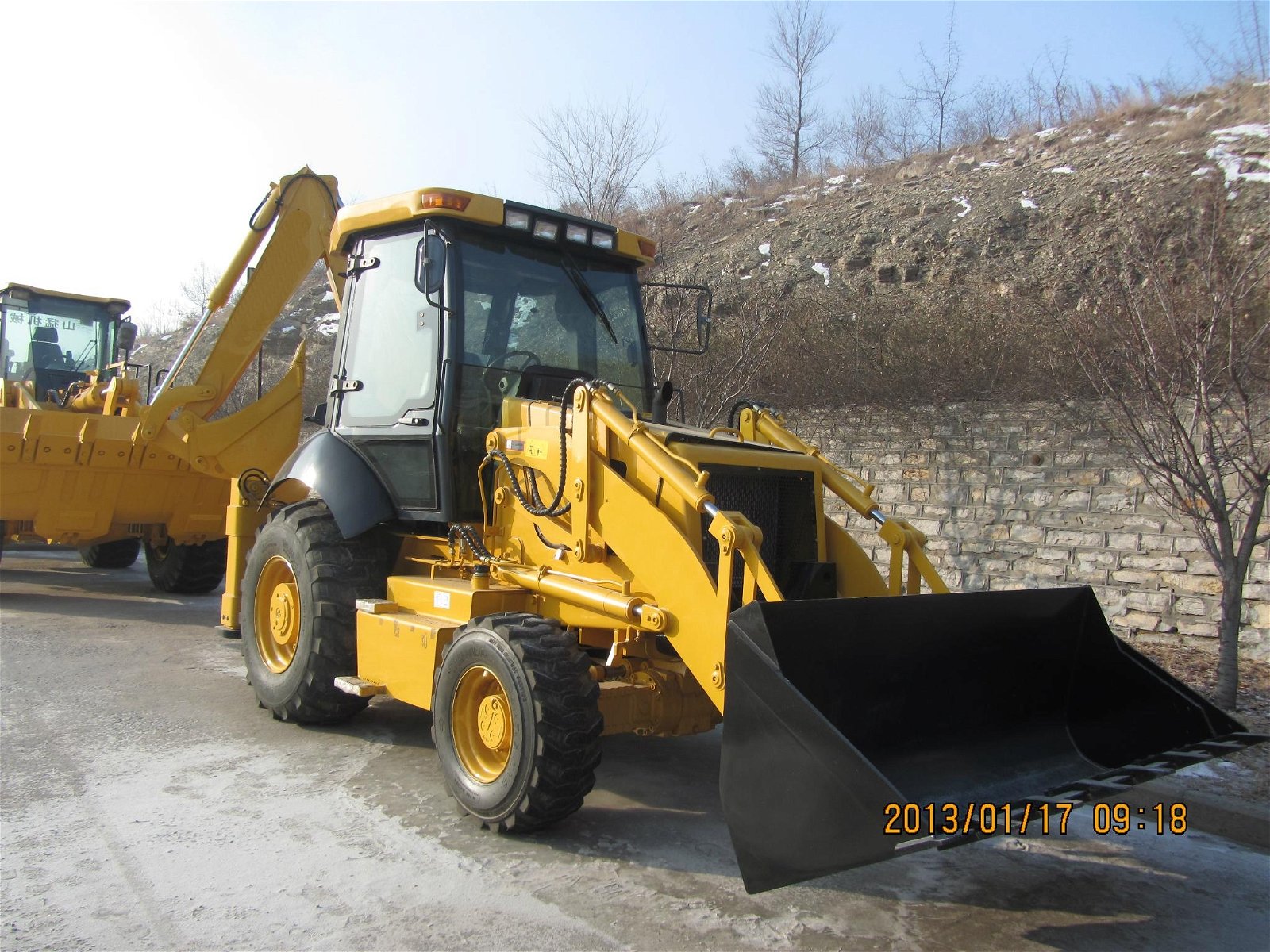 Hot onsale 2.5t Backhoe Loader  with powerful engine