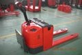 Powered,electric pallet stacker with  1.5-6t load capacity 2
