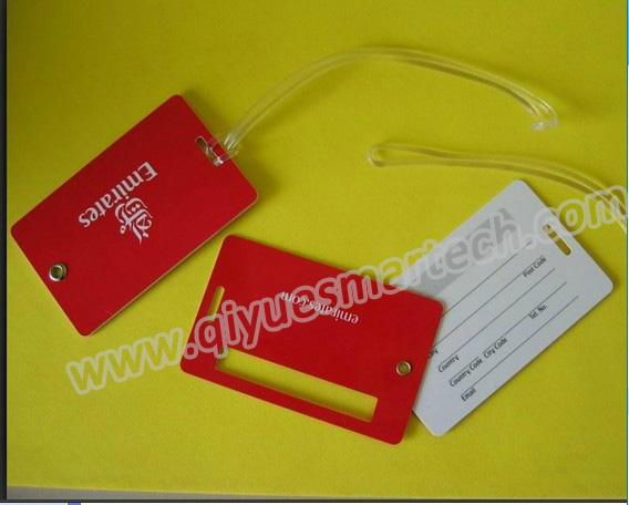 plastic l   age tag with loop strap 2