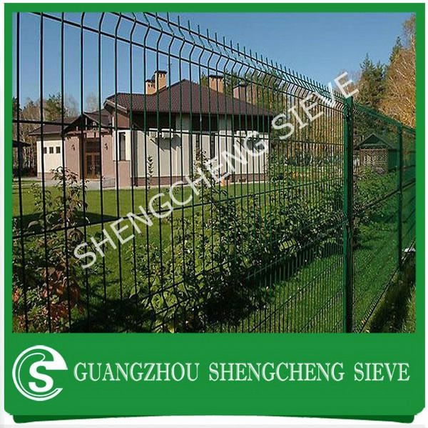 Hot galvanized curved wire mesh fence 3ft fence panels 2