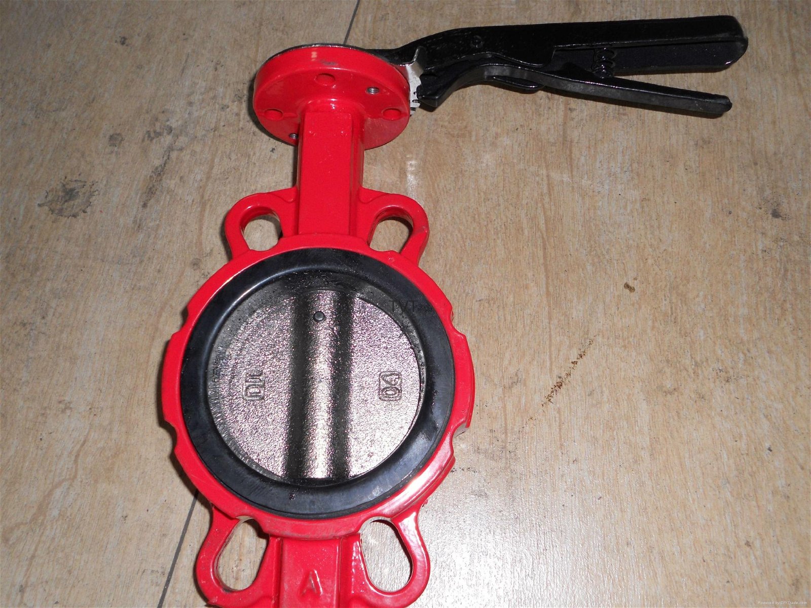 Lever operated Butterfly Valve  4