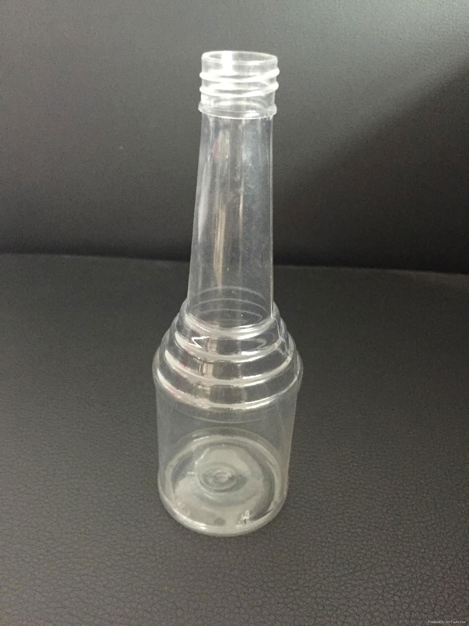  Transparent additive bottle 4