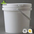 2L plastic pails  2