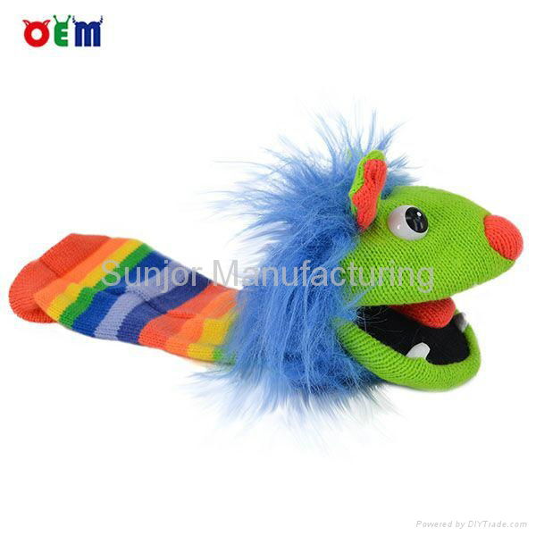 Competitive factory price Knitted Hand Puppet for adult nice stripy hand puppet