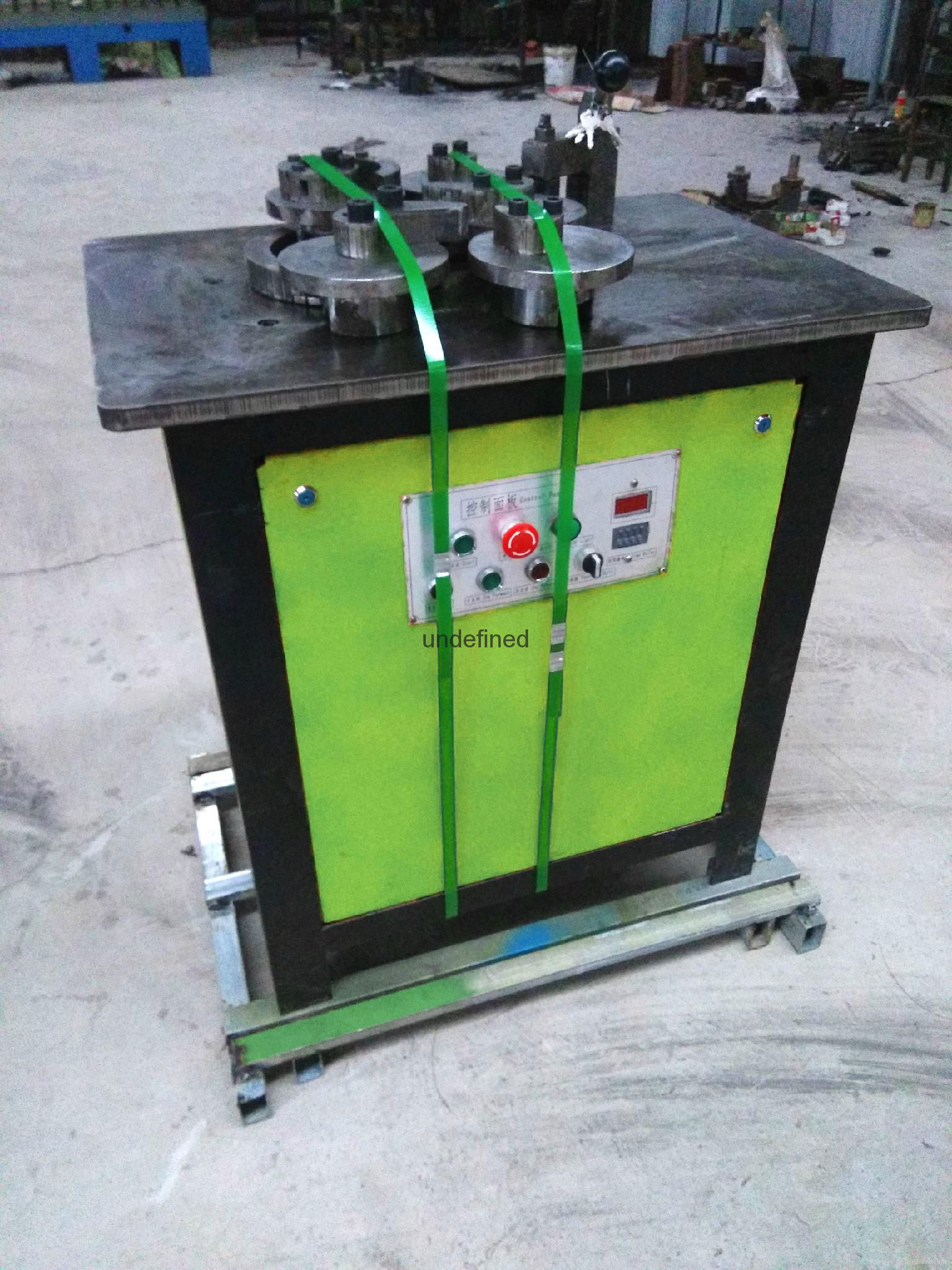 Electric pattern bending machine 5