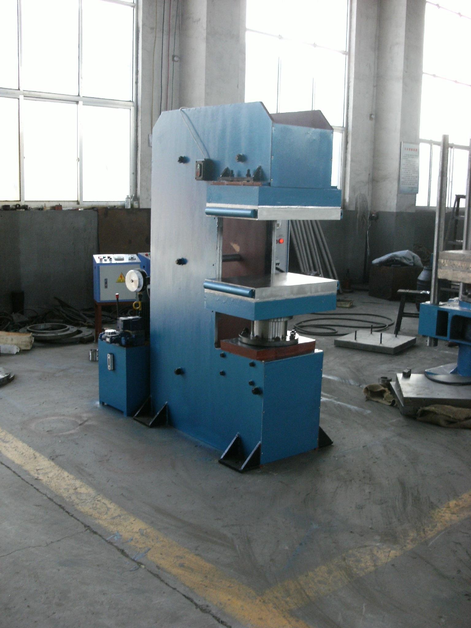 100T rubber hydraulic press vulcanizing machine in qingdao price negotiable 3
