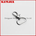 High quality zinc alloy leash dog hook.