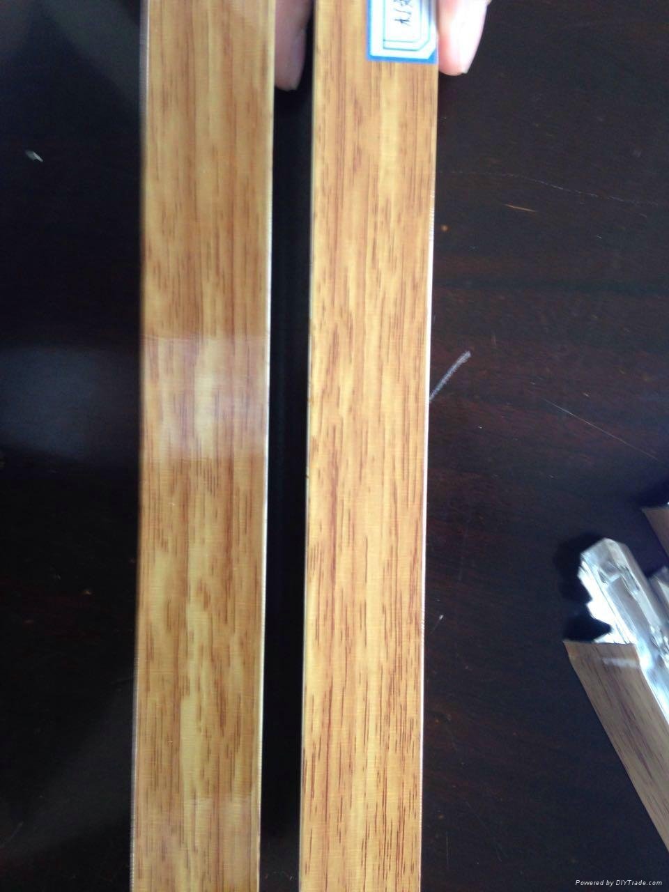 hot sale narrow wooden color flat t grid