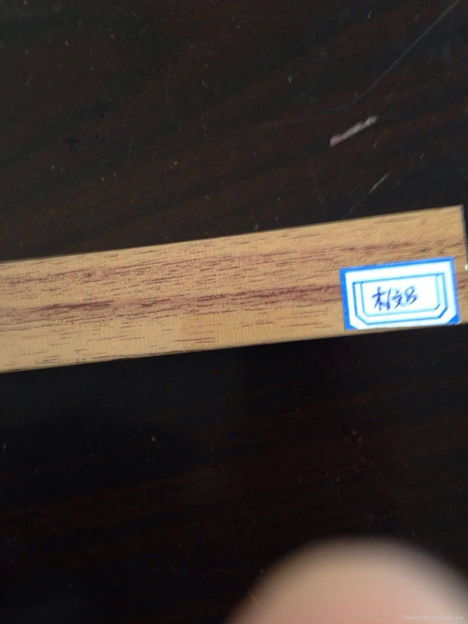 hot sale narrow wooden color flat t grid 3