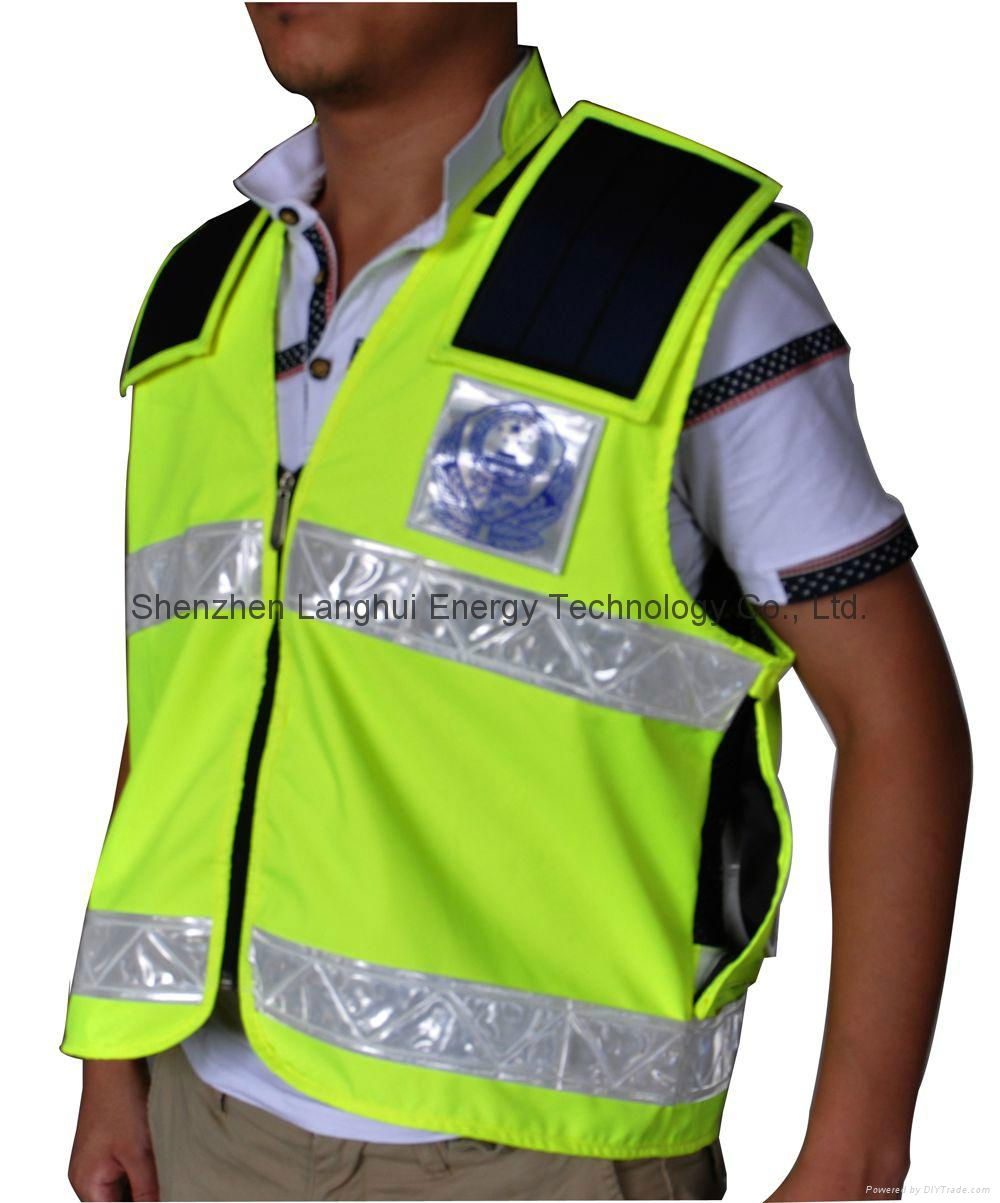 Green Energy Product Safety Vest with Solar Panels Recharger and Fans S05b 4