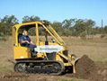 Crawler tractor with front blade