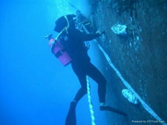 UNDERWATER HULL CLEANING