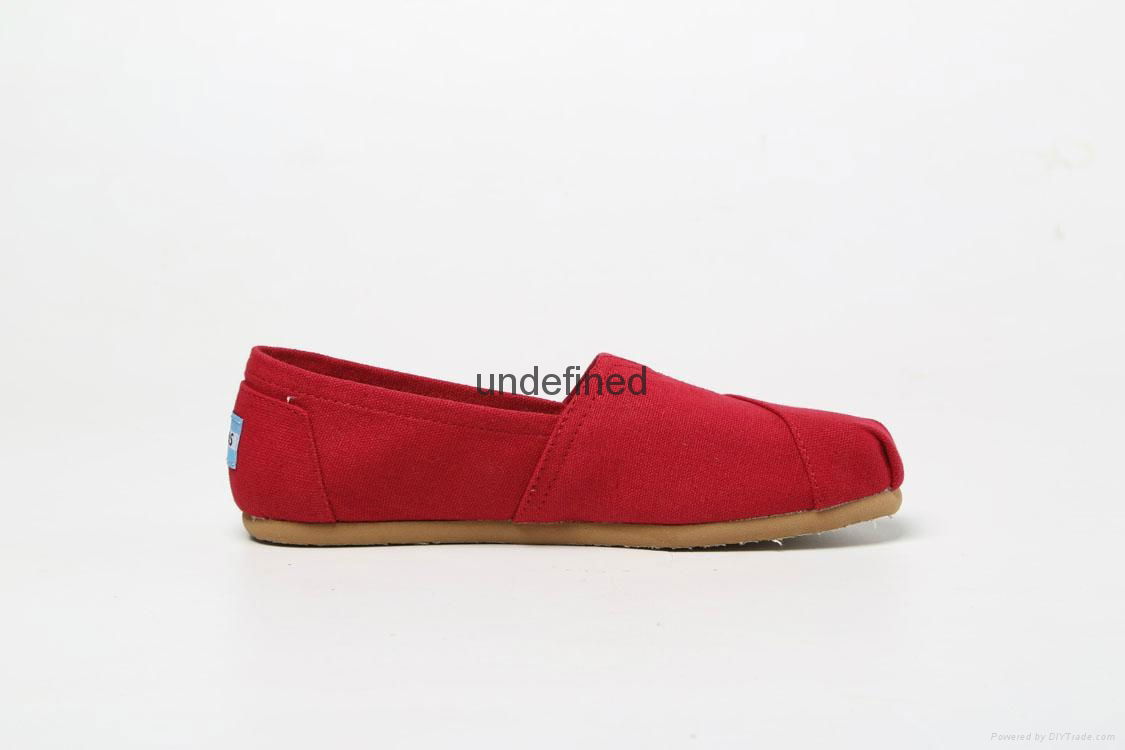 classic canvas shoes 2