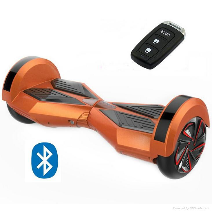 Scooter with flashing LED and Bluetooth Speaker LVSBS03 SBS02