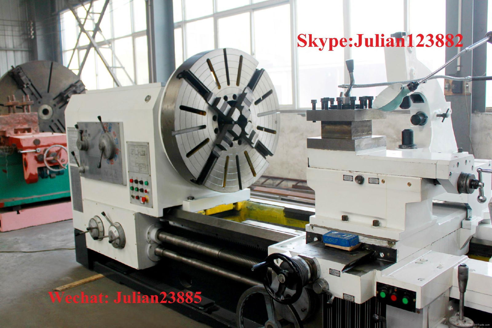 High Quality Horizontal Lathe Machine CW61125 2