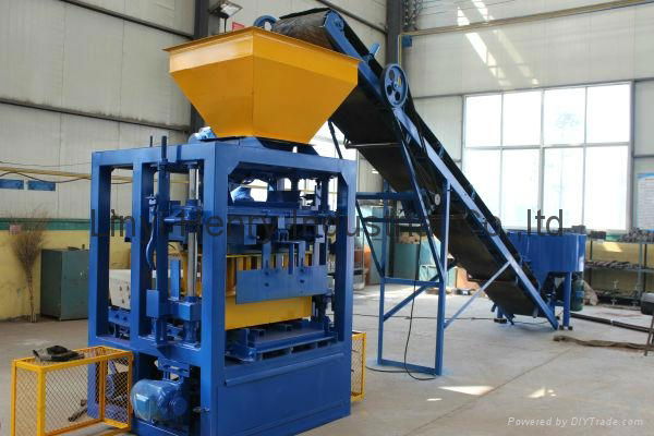 QTJ4-24 semi-automatic vibration concrete block molding machine